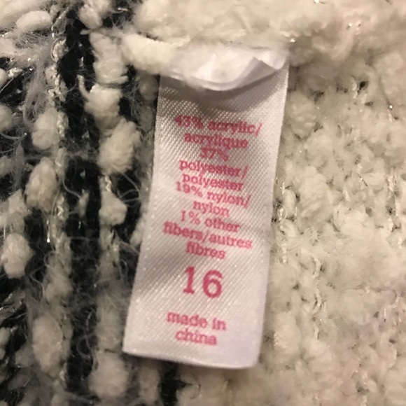 Justice sweater - Picture 5 of 6